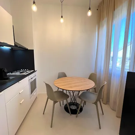 Moderno Bilocale A 90M Dal Mare Con Posto Auto - Residence Cinzia Rimini Exterior photo