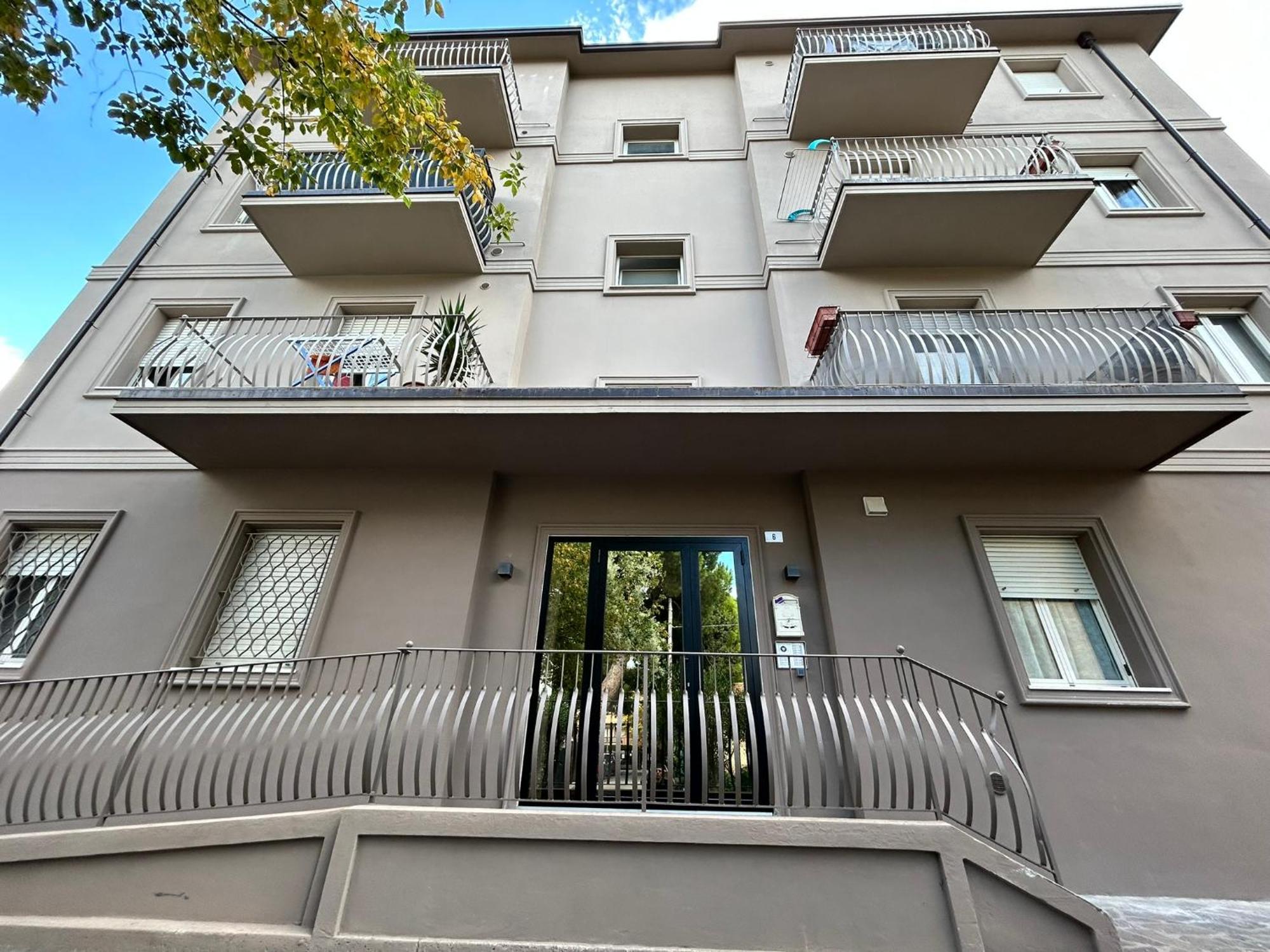 Moderno Bilocale A 90m Dal Mare Con Posto Auto - Cinzia Apartment